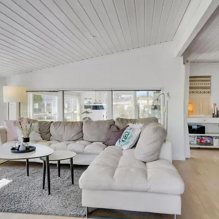 Feriehus Svenger - 2km From The Sea By Interhome